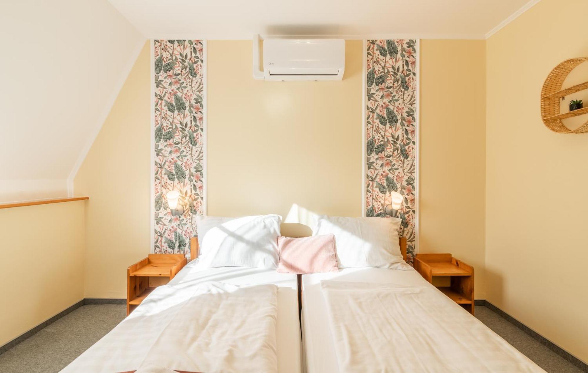 Bed and Breakfast Regia Panzio Halászi Exteriér fotografie