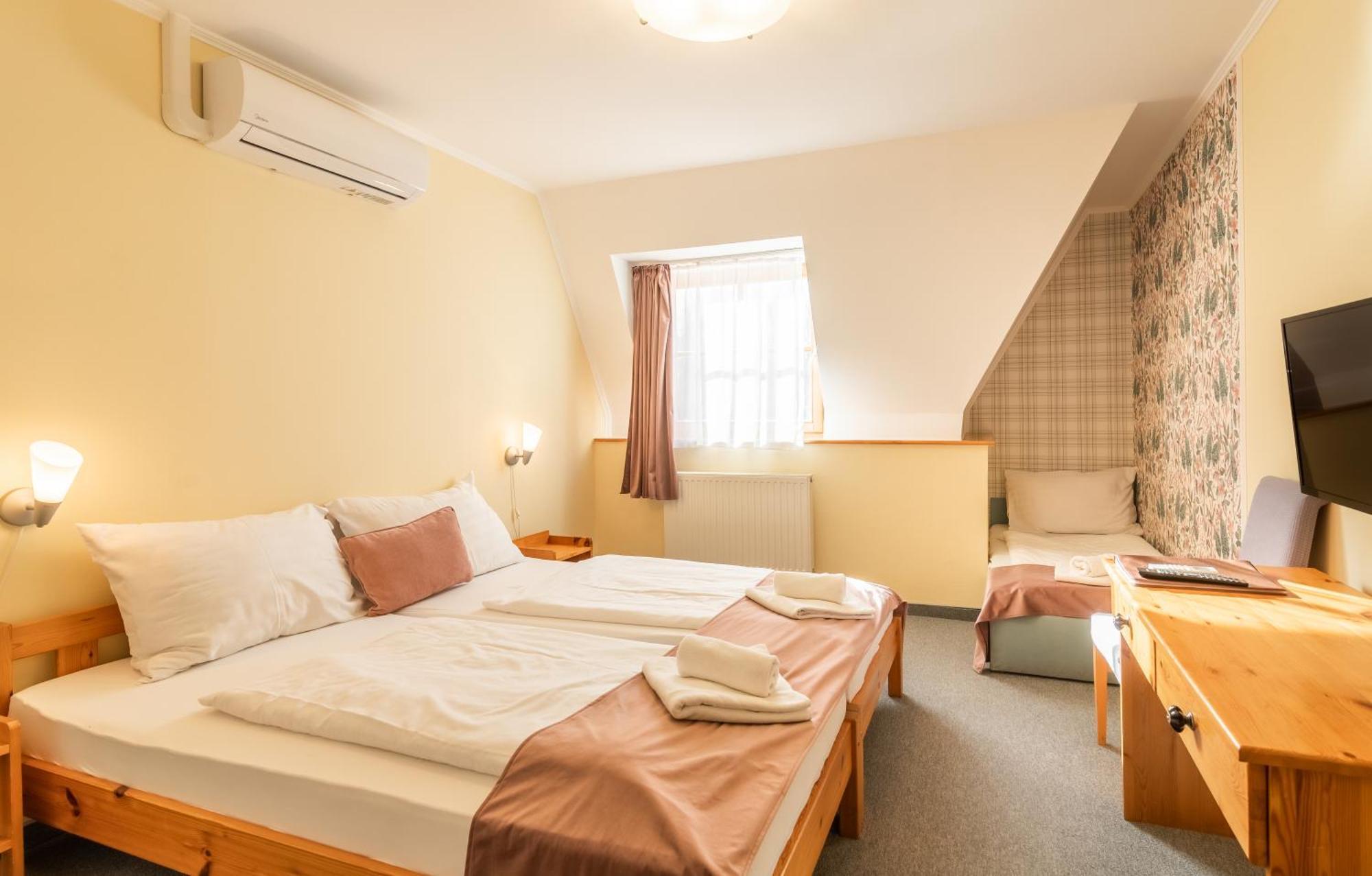 Bed and Breakfast Regia Panzio Halászi Exteriér fotografie